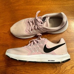 Nike running shoes - Pink and black - size 10